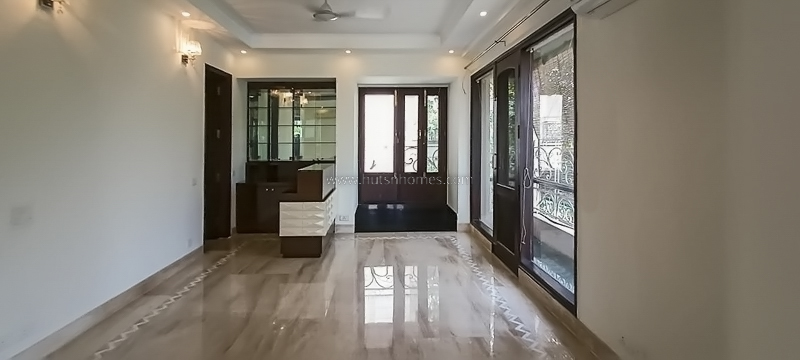 4 BHK Duplex For Rent in Safdarjung Development Area