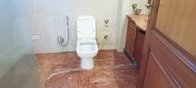 4 BHK Duplex For Rent in Safdarjung Development Area