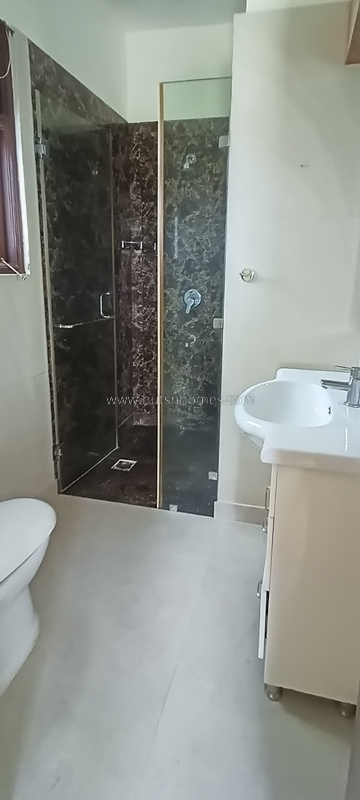 4 BHK Duplex For Rent in Safdarjung Development Area