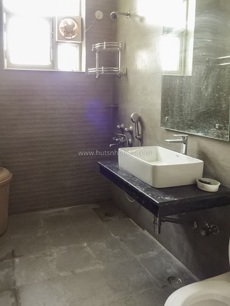 5 BHK Builder Floor For Sale in New Friends Colony