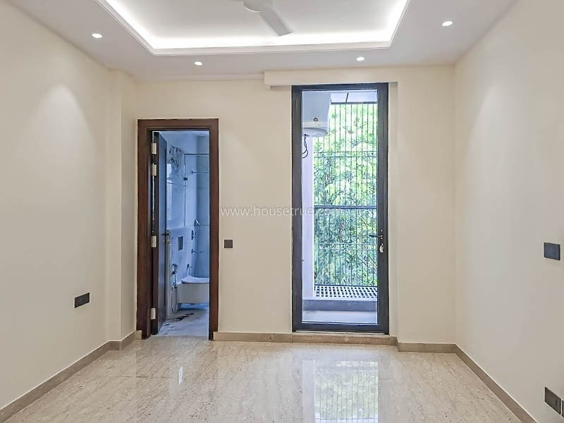 12 BHK Entire-Building For Rent in Anand Niketan