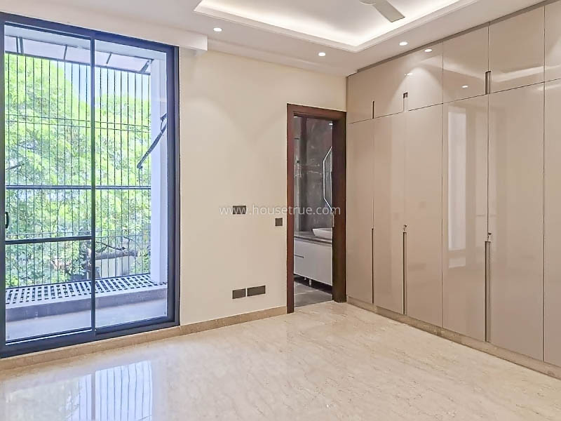 12 BHK Entire-Building For Rent in Anand Niketan