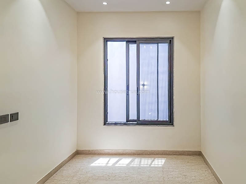 12 BHK Entire-Building For Rent in Anand Niketan