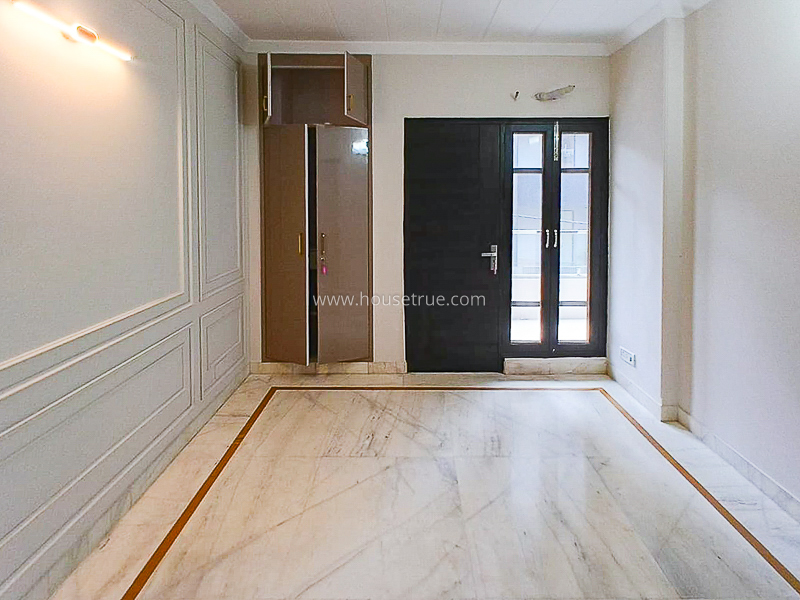 3 BHK Flat For Sale in Greater Kailash Enclave 1