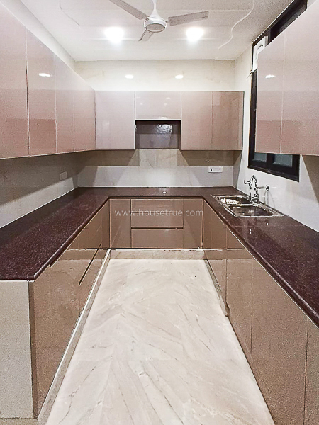 3 BHK Flat For Sale in Greater Kailash Enclave 1