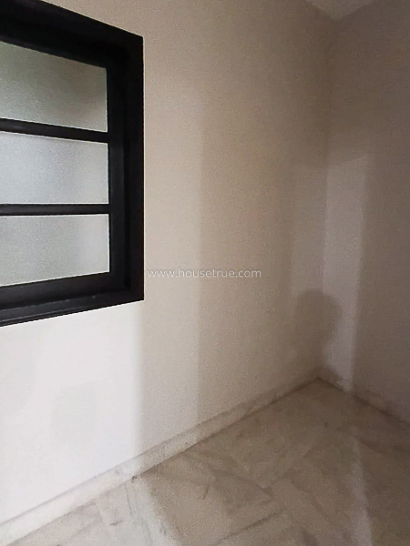 3 BHK Flat For Sale in Greater Kailash Enclave 1