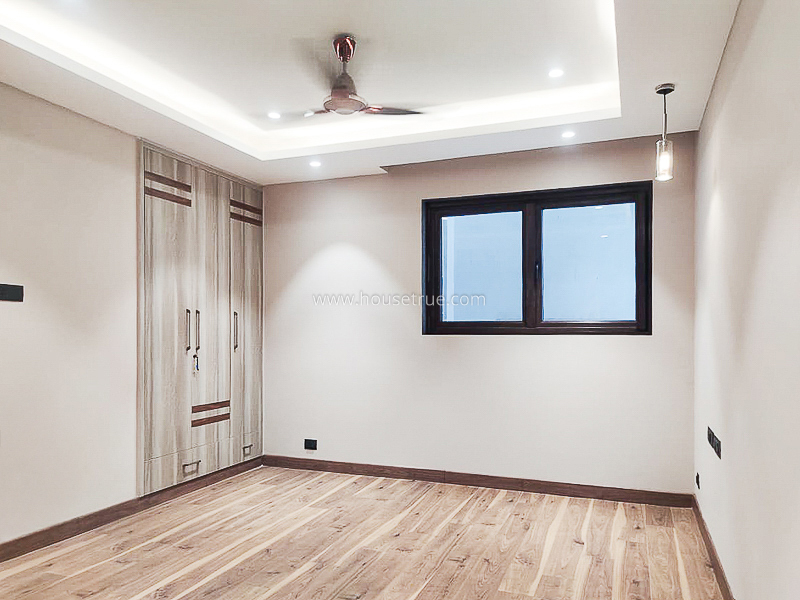 4 BHK Flat For Rent in Anand Niketan
