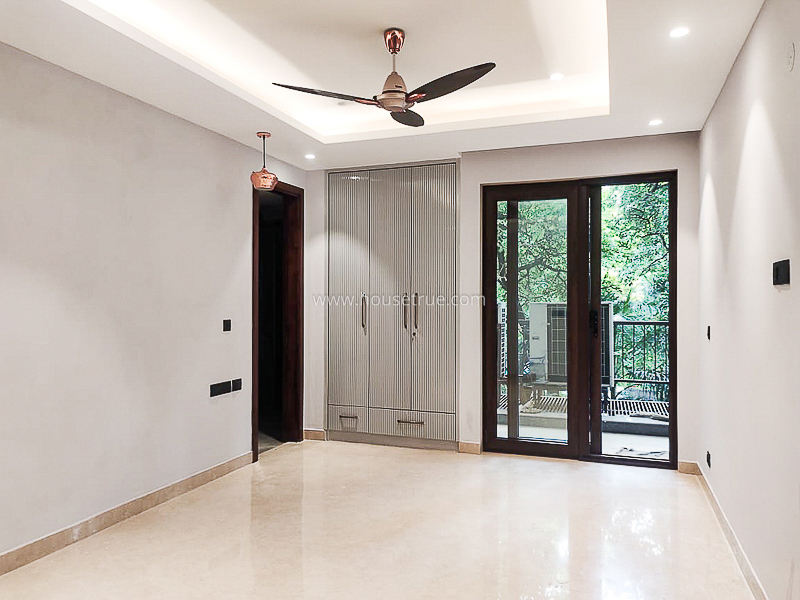 4 BHK Flat For Rent in Anand Niketan