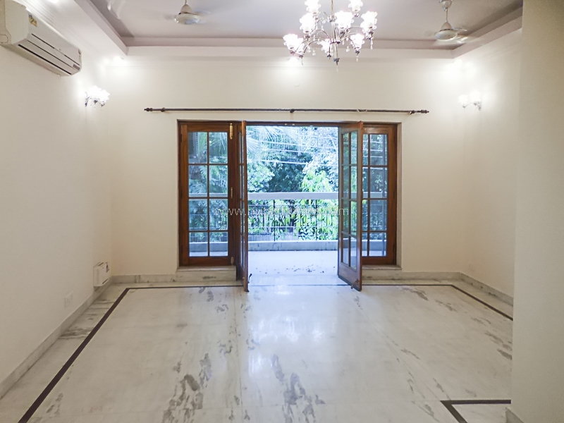 4 BHK Flat For Rent in Anand Niketan