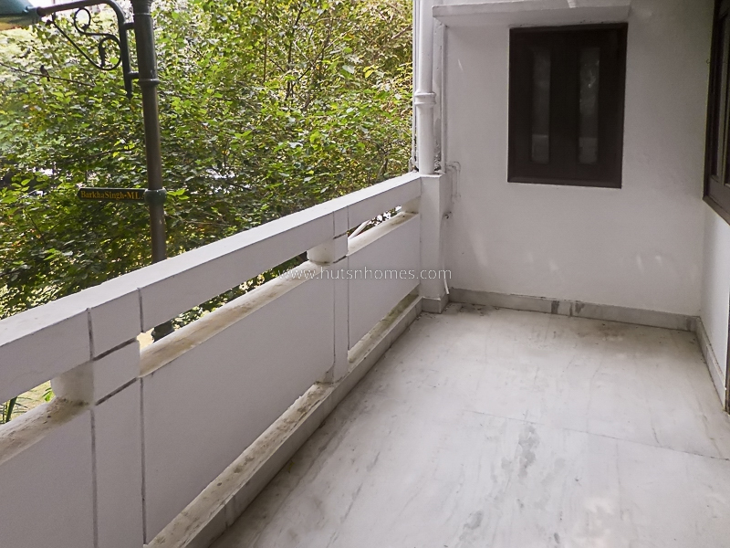 4 BHK Flat For Rent in Anand Niketan