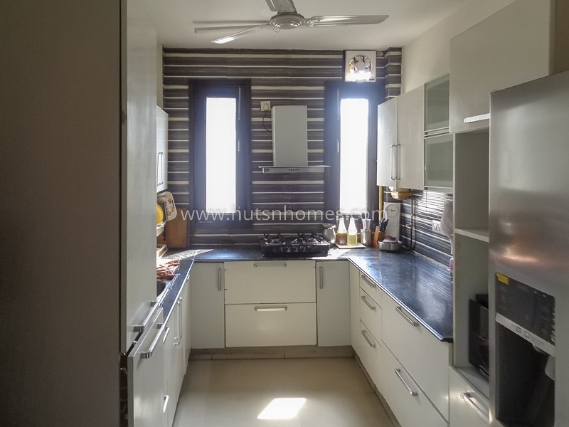 4 BHK Flat For Sale in Anand Niketan