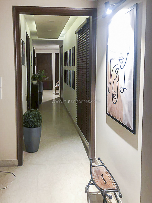 3 BHK Flat For Sale in Greater Kailash Part 1
