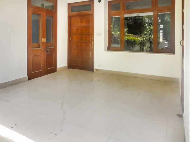 5 BHK House For Sale in Golf Links