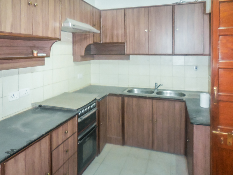 5 BHK House For Sale in Golf Links