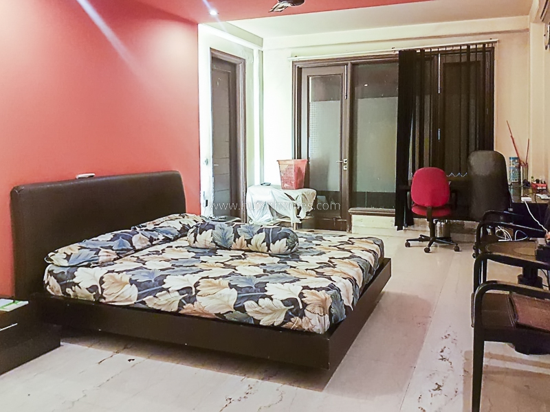 4 BHK Flat For Sale in Greater Kailash Enclave  1