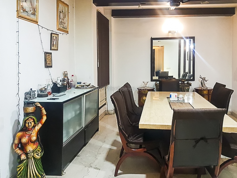 4 BHK Flat For Sale in Greater Kailash Enclave  1