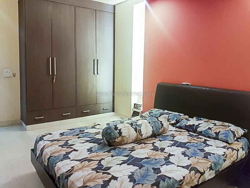 4 BHK Flat For Sale in Greater Kailash Enclave  1