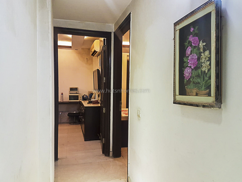 4 BHK Flat For Sale in Greater Kailash Enclave  1