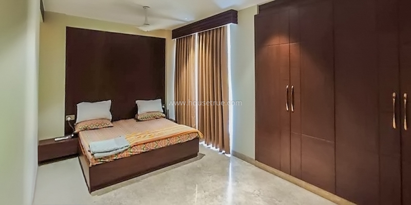 4 BHK Flat For Rent in Defence Colony