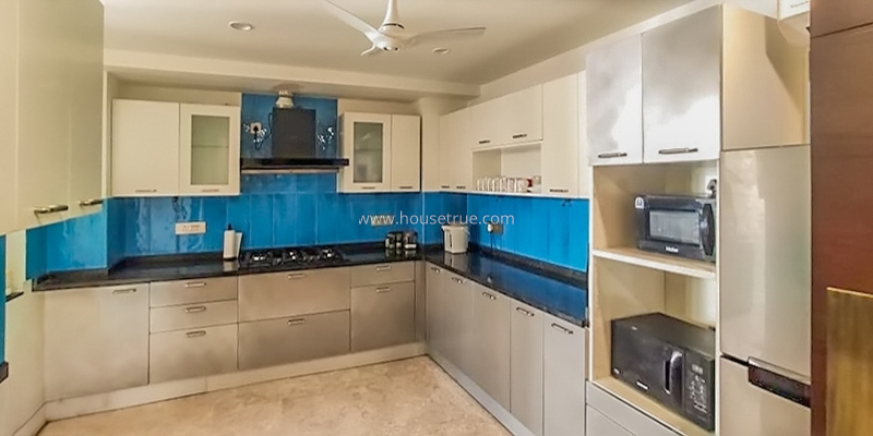 4 BHK Flat For Rent in Defence Colony