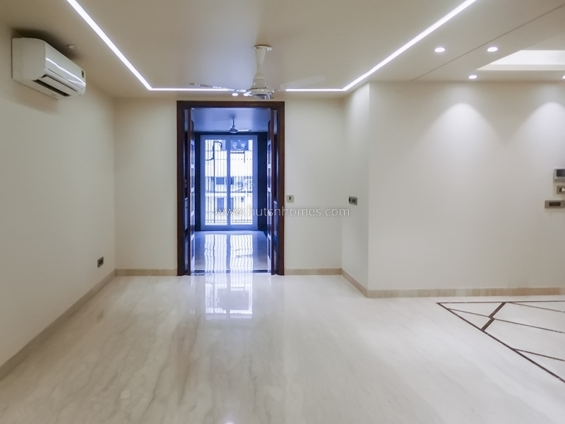 3 BHK Builder Floor For Rent in Defence Colony