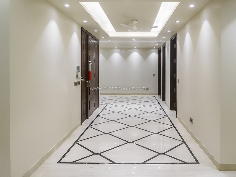 3 BHK Builder Floor For Rent in Defence Colony