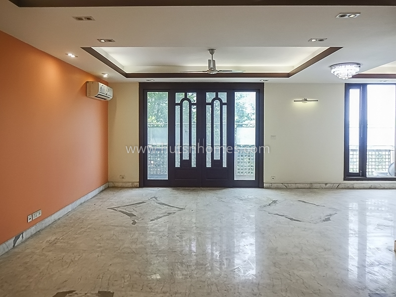 4 BHK Builder Floor For Sale in Greater Kailash Enclave 2