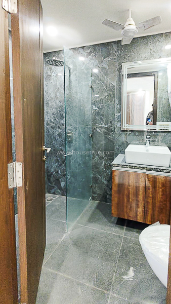 4 BHK Flat For Sale in Greater Kailash Part 1