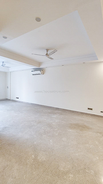 4 BHK Flat For Sale in Greater Kailash Part 1