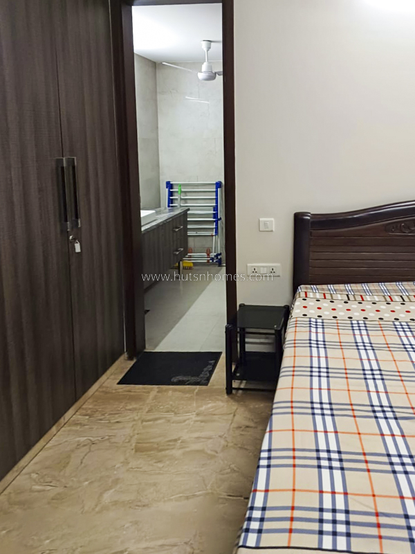3 BHK Flat For Rent in Jangpura Extension