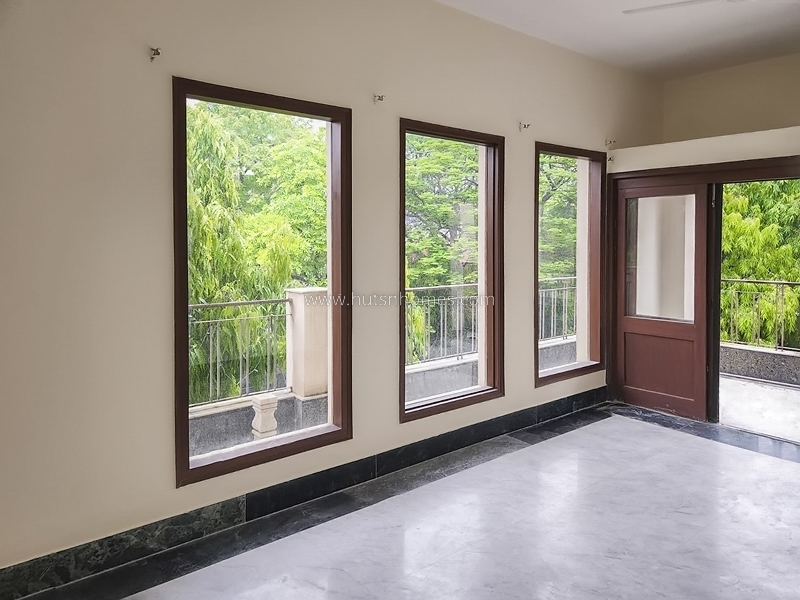 3 BHK Flat For Rent in Vasant Vihar