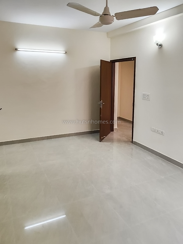 3 BHK Flat For Rent in Vasant Vihar