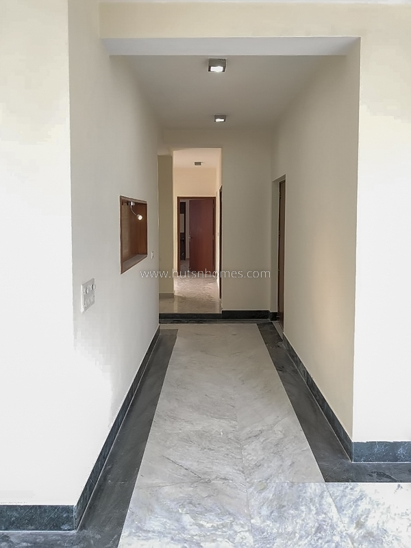 3 BHK Flat For Rent in Vasant Vihar