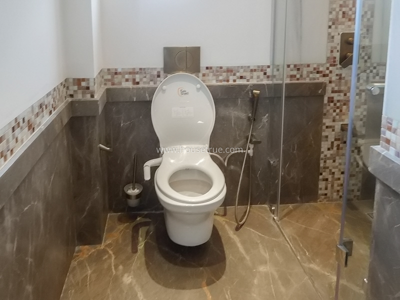 3 BHK Builder Floor For Rent in Defence Colony