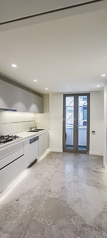 3 BHK Duplex For Rent in Defence Colony