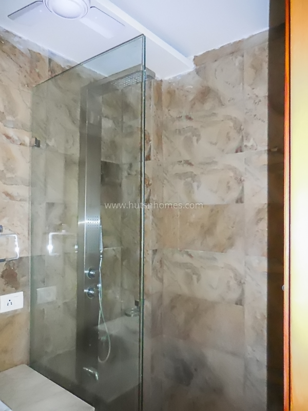 3 BHK Builder Floor For Rent in Anand Niketan