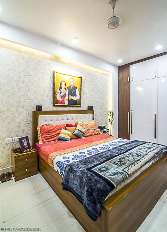 3 BHK Flat For Sale in Safdarjung Development Area