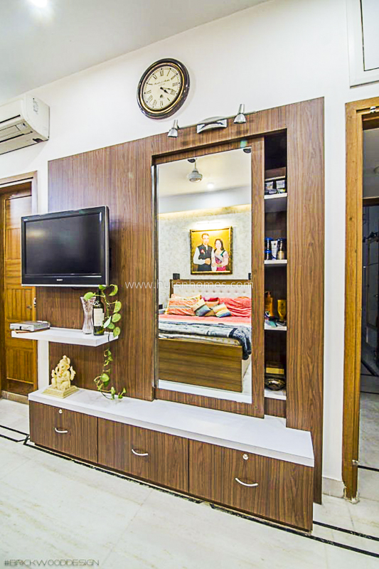 3 BHK Flat For Sale in Safdarjung Development Area