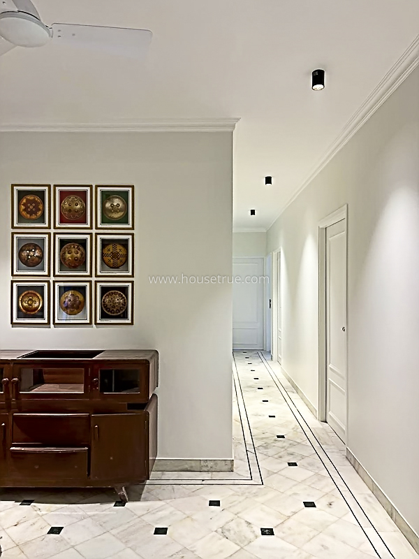 4 BHK Flat For Rent in Vasant Vihar