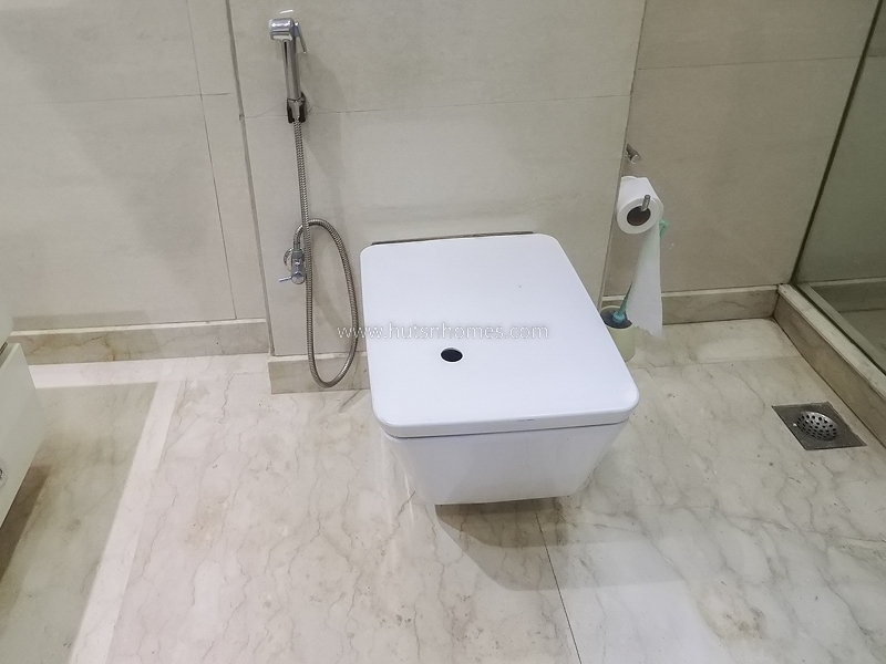 4 BHK Flat For Sale in Vasant Vihar