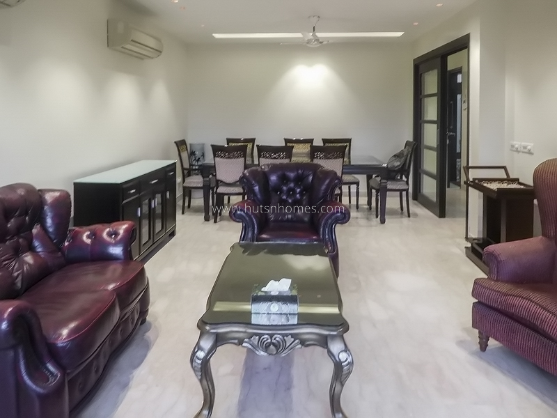 4 BHK Flat For Sale in Vasant Vihar