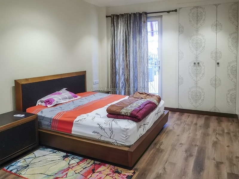 4 BHK Flat For Sale in Vasant Vihar