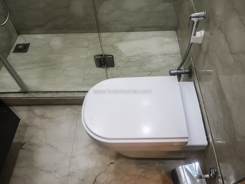 4 BHK Flat For Sale in Vasant Vihar