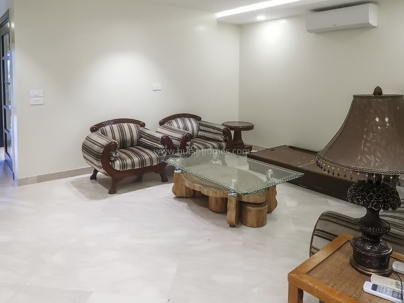 4 BHK Flat For Sale in Vasant Vihar