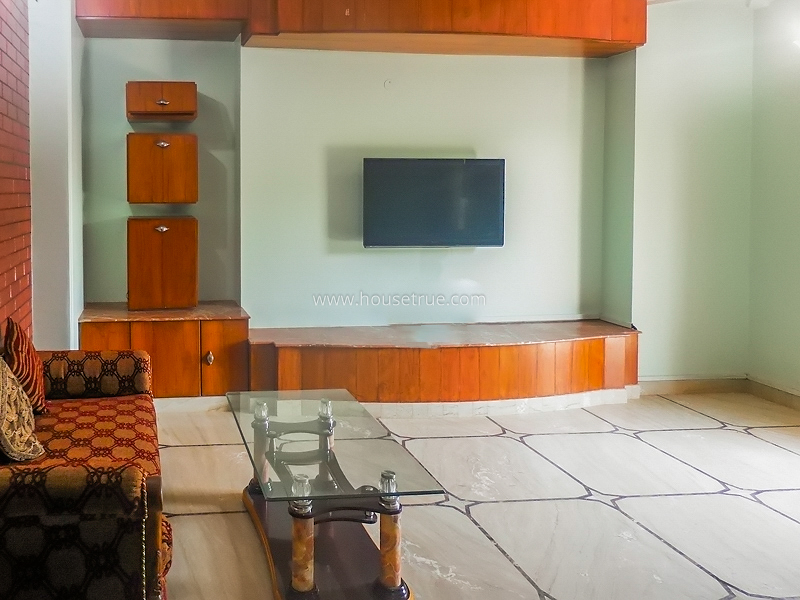 3 BHK Flat For Rent in Green Park Extension