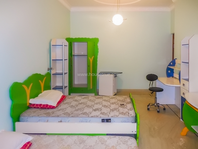 3 BHK Flat For Rent in Green Park Extension