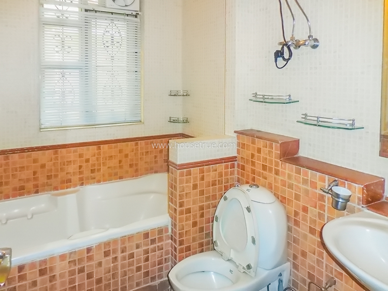 3 BHK Flat For Rent in Green Park Extension