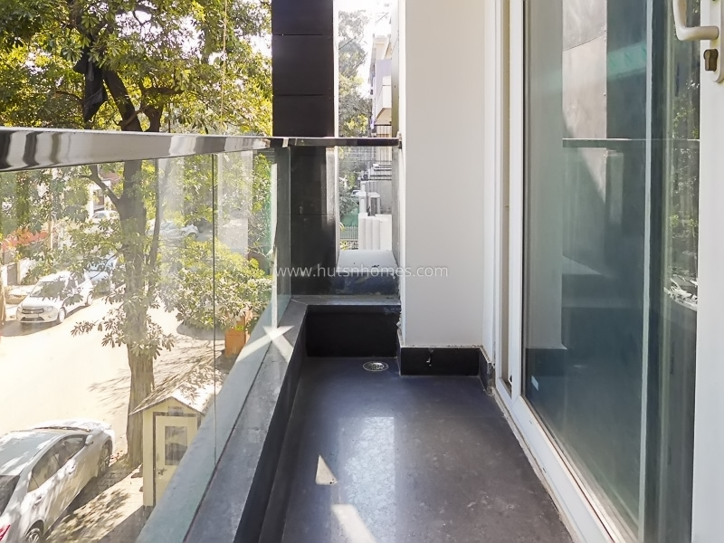 3 BHK Flat For Rent in Vasant Vihar