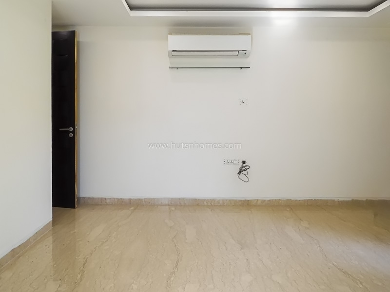 3 BHK Flat For Rent in Vasant Vihar