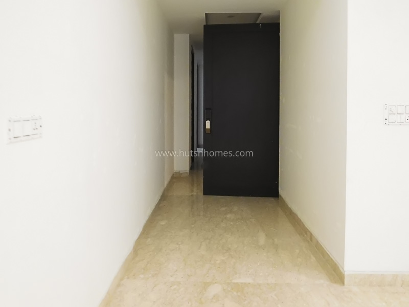 3 BHK Flat For Rent in Vasant Vihar